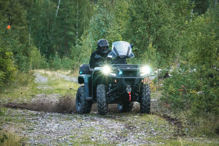 Can-Am Outlander PRO MAX XU HD7 T 2025 - Image 2